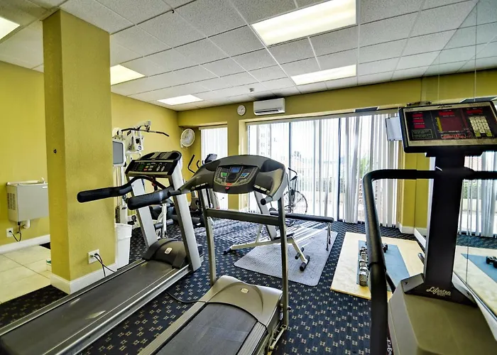 Apartment 440 West 1005n Private Balcony With Water View 23095 *